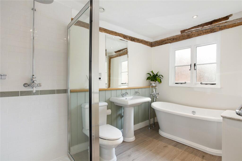 Additional property image - Fishpool Street, St. Albans, Hertfordshire, AL3