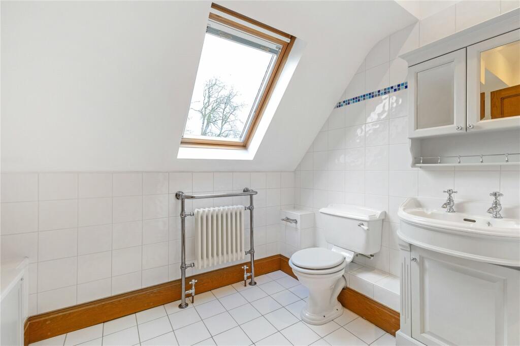 Additional property image - Drummonds Fold, Millfield Lane, Markyate, St. Albans, AL3