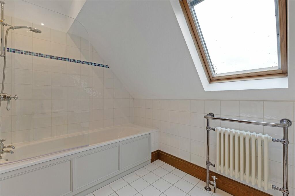 Additional property image - Drummonds Fold, Millfield Lane, Markyate, St. Albans, AL3