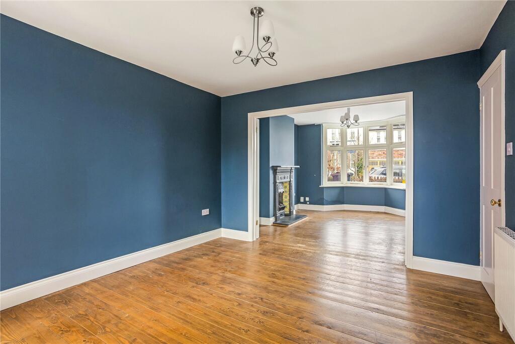 Additional property image - Cornwall Road, Harpenden, Hertfordshire, AL5