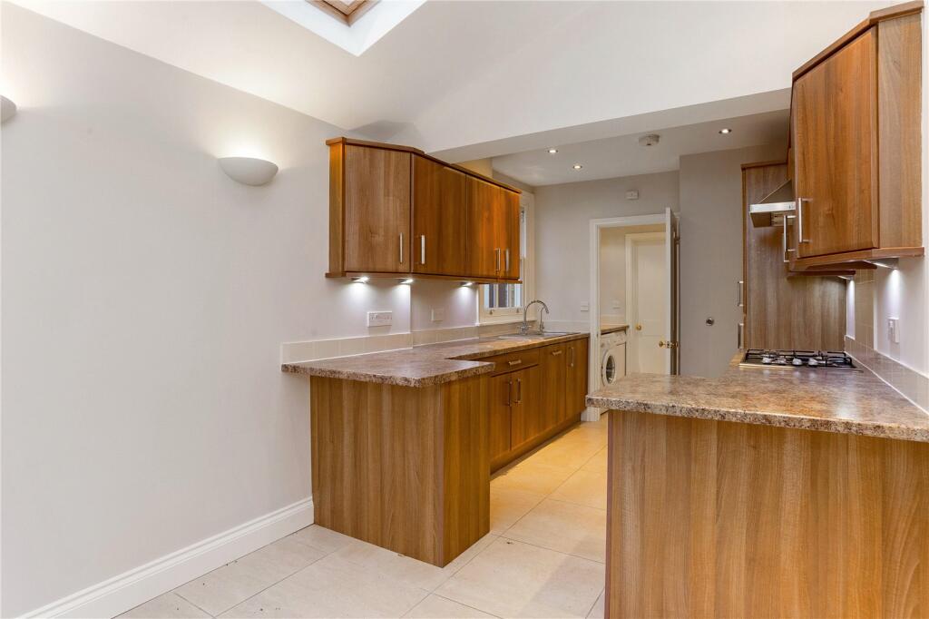 Additional property image - Cornwall Road, Harpenden, Hertfordshire, AL5