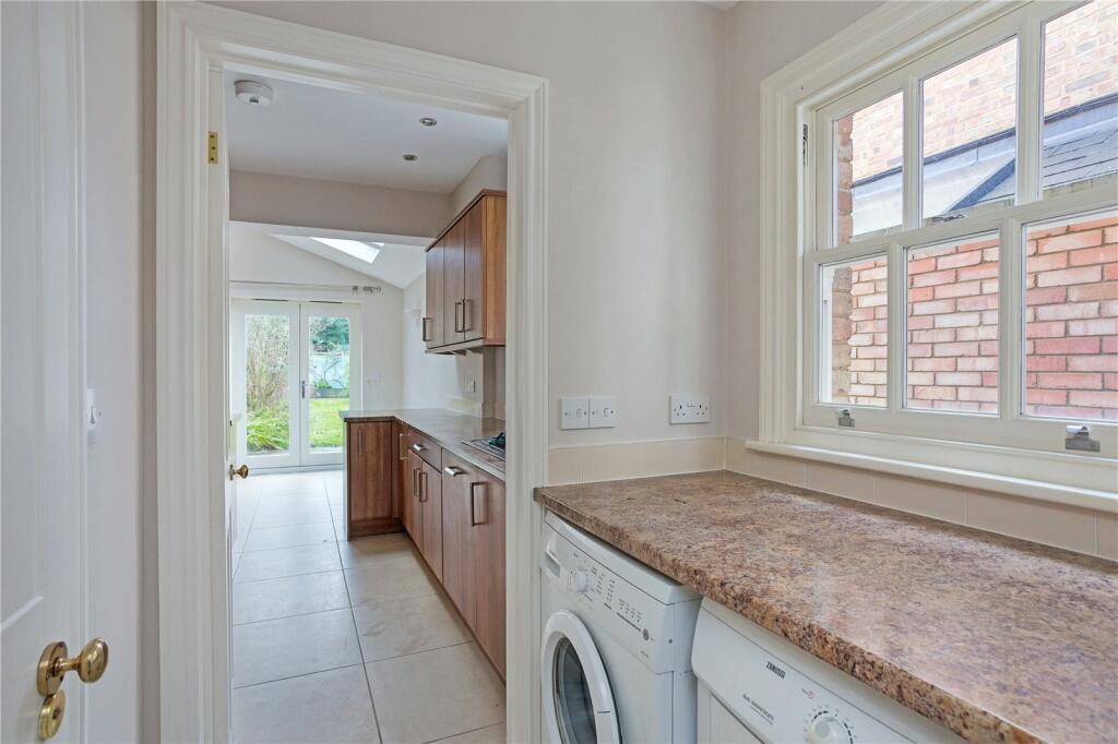 Additional property image - Cornwall Road, Harpenden, Hertfordshire, AL5
