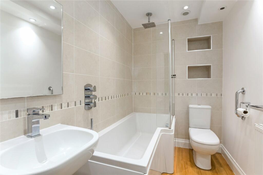 Additional property image - Cornwall Road, Harpenden, Hertfordshire, AL5