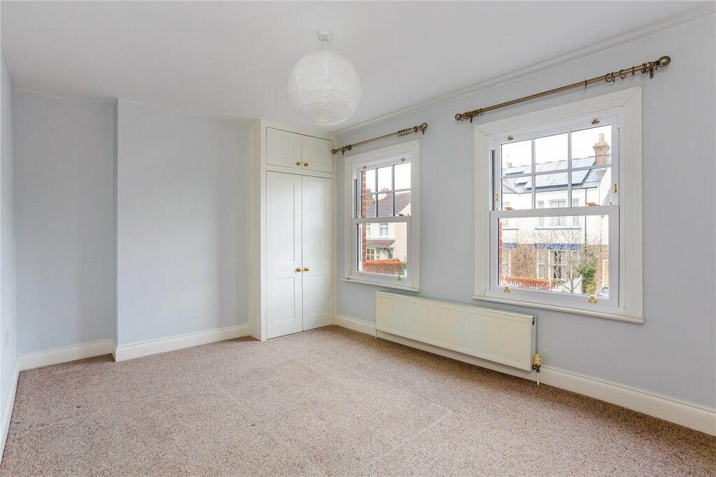 Additional property image - Cornwall Road, Harpenden, Hertfordshire, AL5