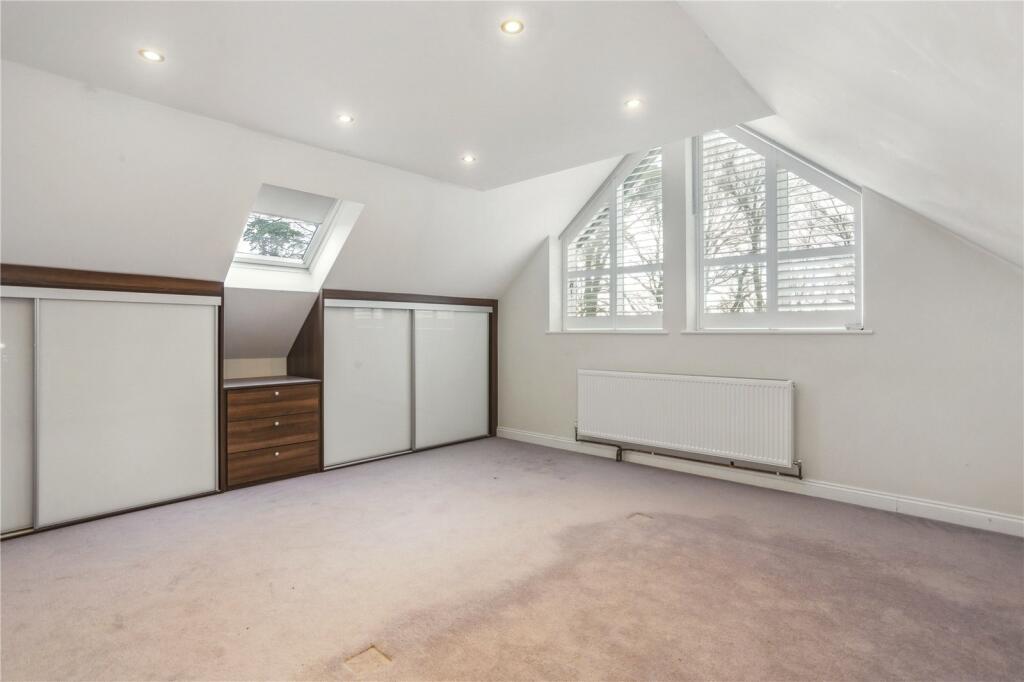 Additional property image - Caddington Common, Markyate, St. Albans, Hertfordshire, AL3