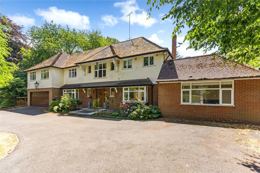 Main image of property: Frithsden Copse, Potten End, Berkhamsted, Hertfordshire, HP4
