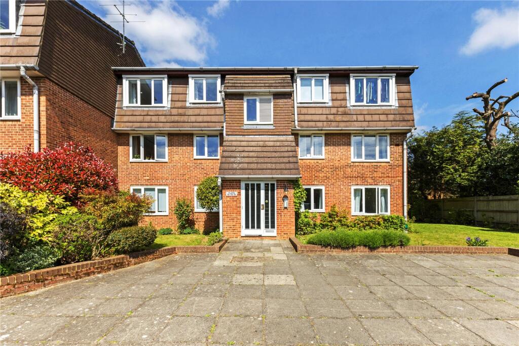 Main image of property: Chepstow, Douglas Road, Harpenden, Hertfordshire, AL5