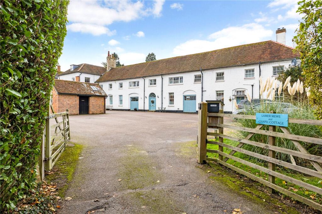 Main image of property: Lamer Mews, Lamer Lane, Wheathampstead, St Albans, AL4