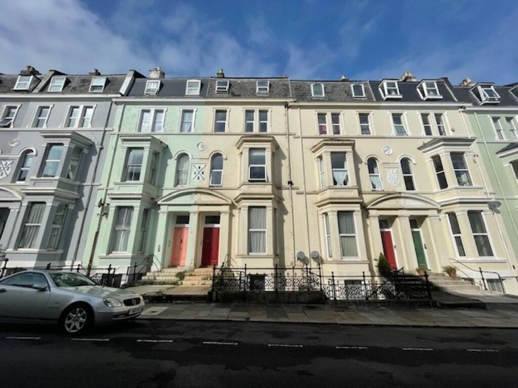 Main image of property: Holyrood Place, The Hoe. 6 x 1 bed flats 