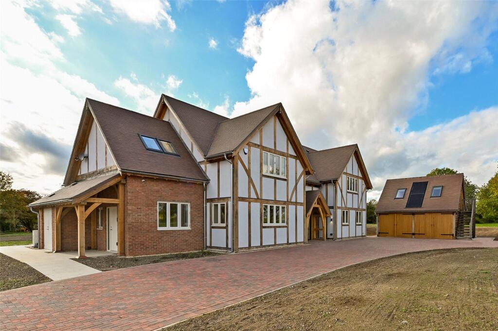 Main image of property: Red Kite Lane, Sherfield-on-Loddon, Hook, Wokingham, RG27