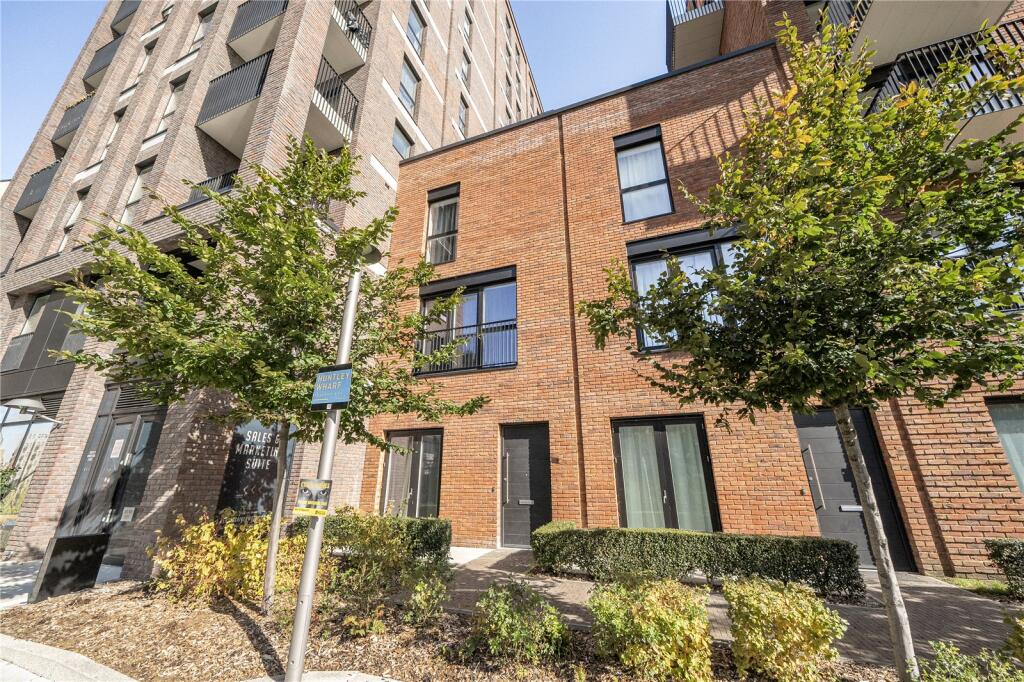 Main image of property: Joseph Huntley Walk, Reading, RG1