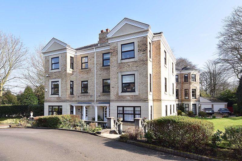 4 bedroom town house for sale in The Carriages, Booth Road, Altrincham