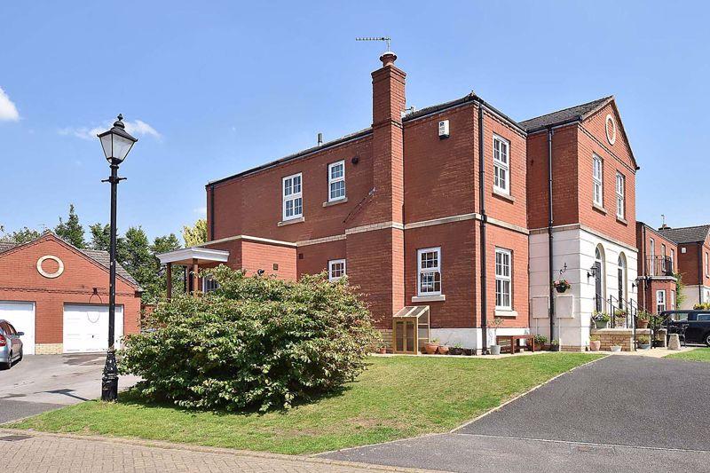 3 bedroom semidetached house for sale in Belgravia Gardens, Hale , WA15