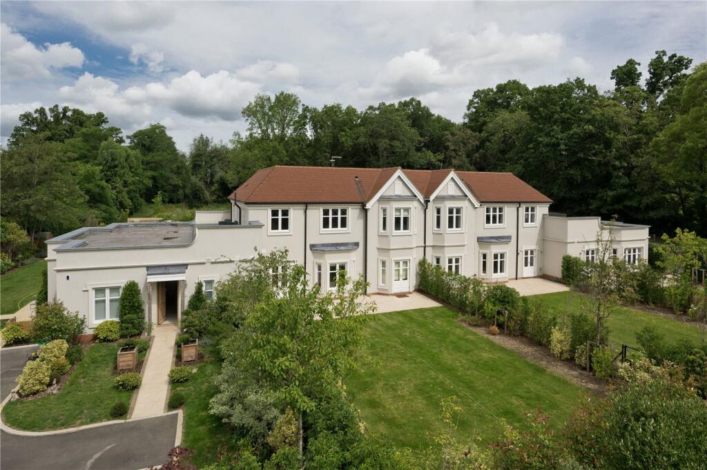 Main image of property: Sunningdale Villas, London Road, Ascot, Berkshire, SL5