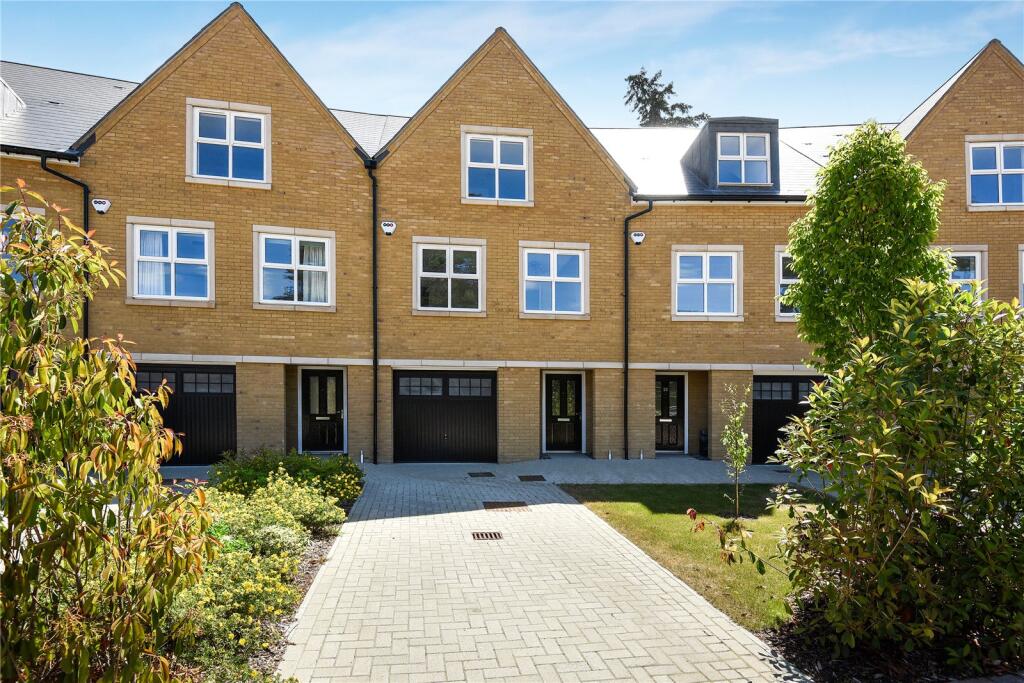 Main image of property: Queenswood Crescent, Englefield Green, Surrey, TW20