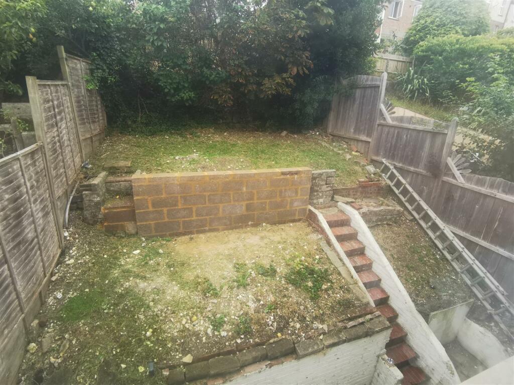 Additional property image - Stanmer Villas, Brighton