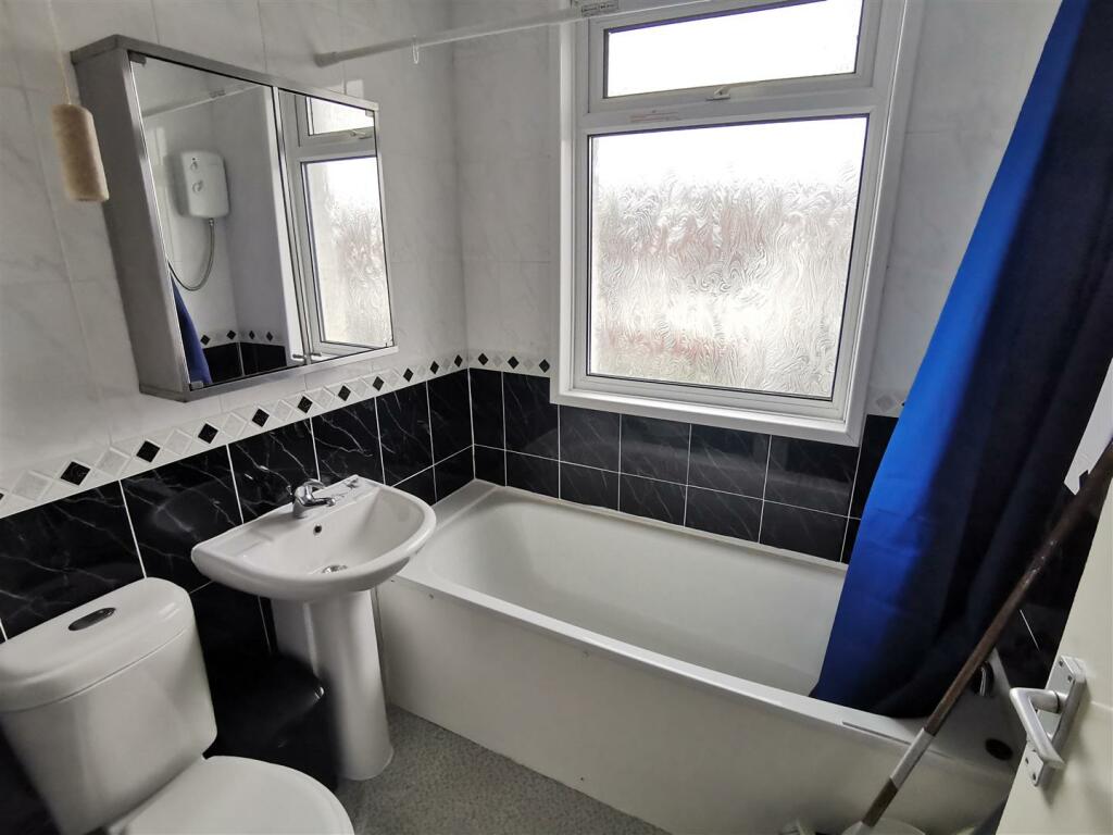 Additional property image - Stanmer Villas, Brighton