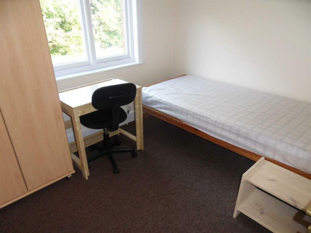 Additional property image - Coldean Lane, Brighton