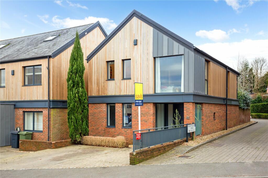 Main image of property: Queens Road, Winchester, Hampshire, SO22