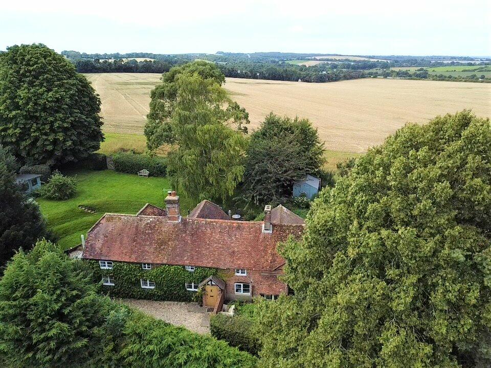 3 bedroom semidetached house for sale in Dummer, Basingstoke