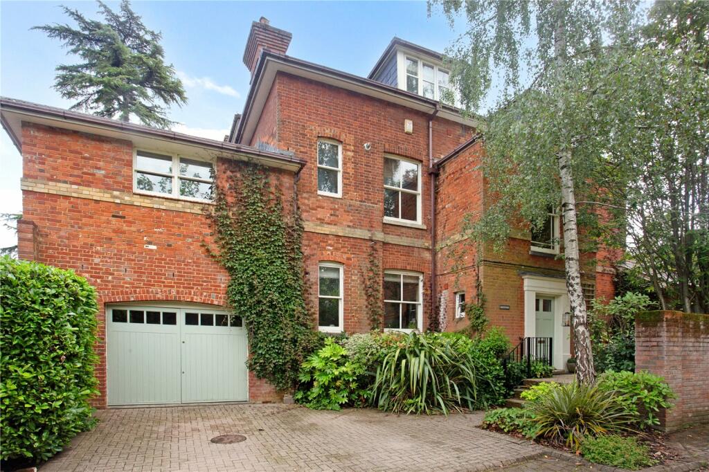 4 bedroom semi-detached house for sale in Ranelagh Road, Winchester, Hampshire, SO23