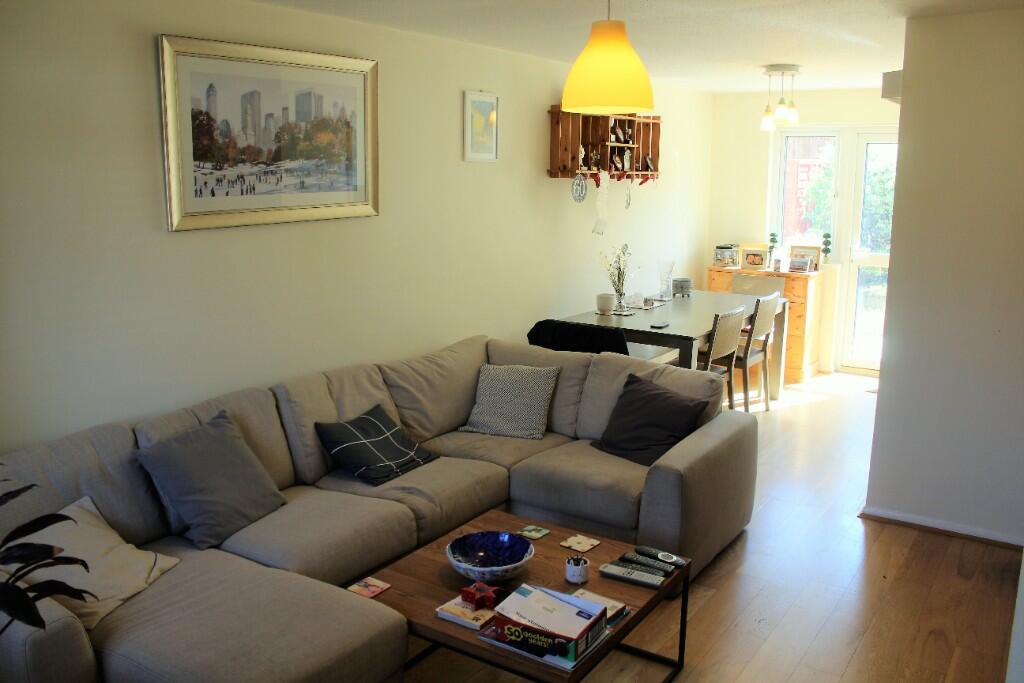 Additional property image - Nash Close, AL9