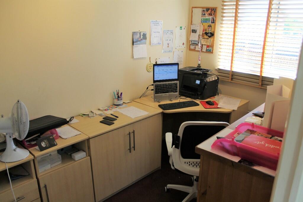 Additional property image - Nash Close, AL9
