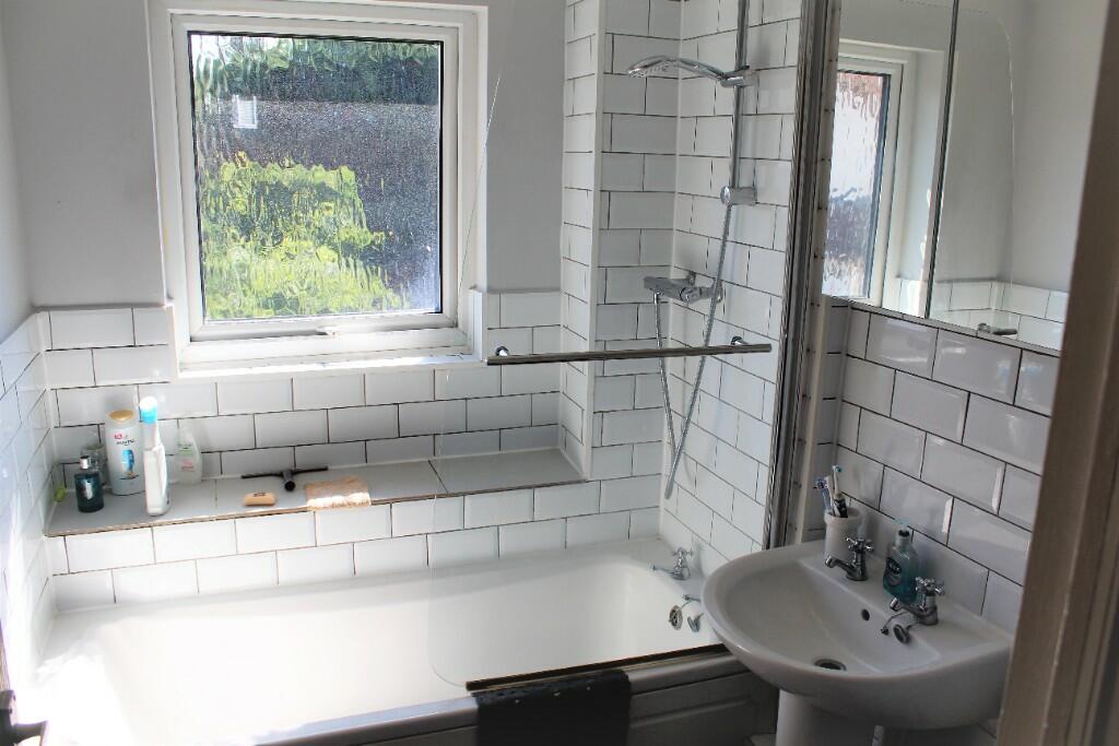 Additional property image - Nash Close, AL9