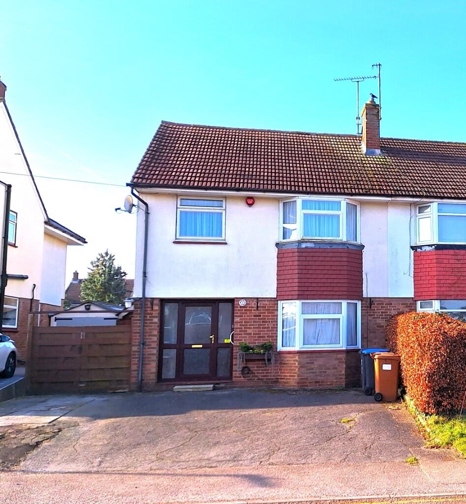 Main image of property: Twysdens Terrace, AL9