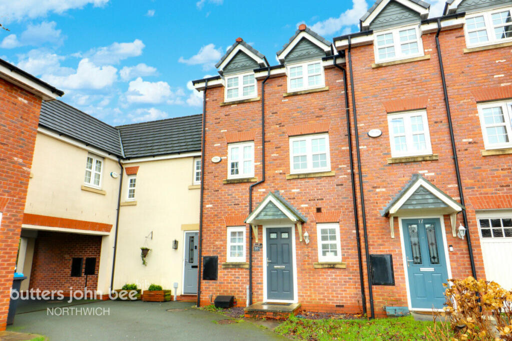 4 bedroom town house for sale in Stonecroft, Northwich, CW9