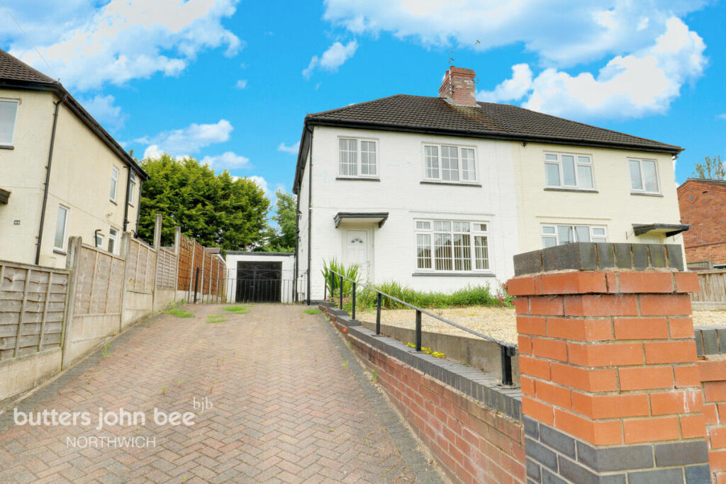 3 bedroom semidetached house for sale in Church Lane, Weaverham, CW8