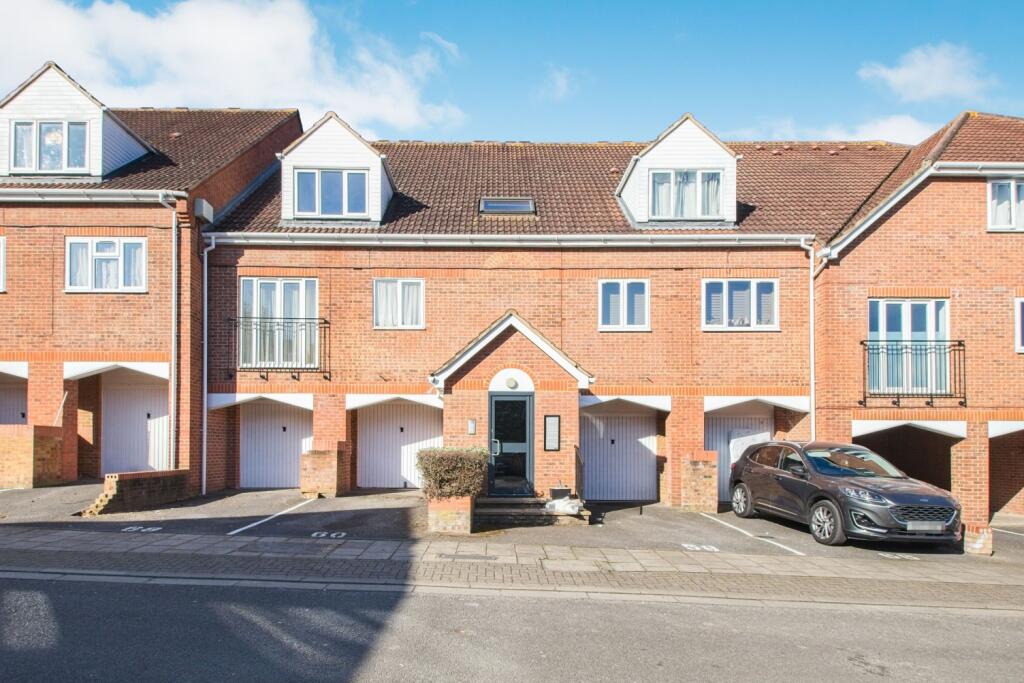 Main image of property: Tynemouth Road Greenwich SE18