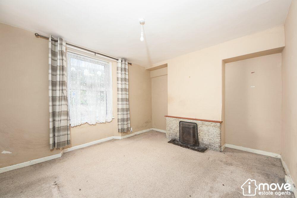 3 bedroom end of terrace house for sale in Colley End Road, Paignton, TQ3