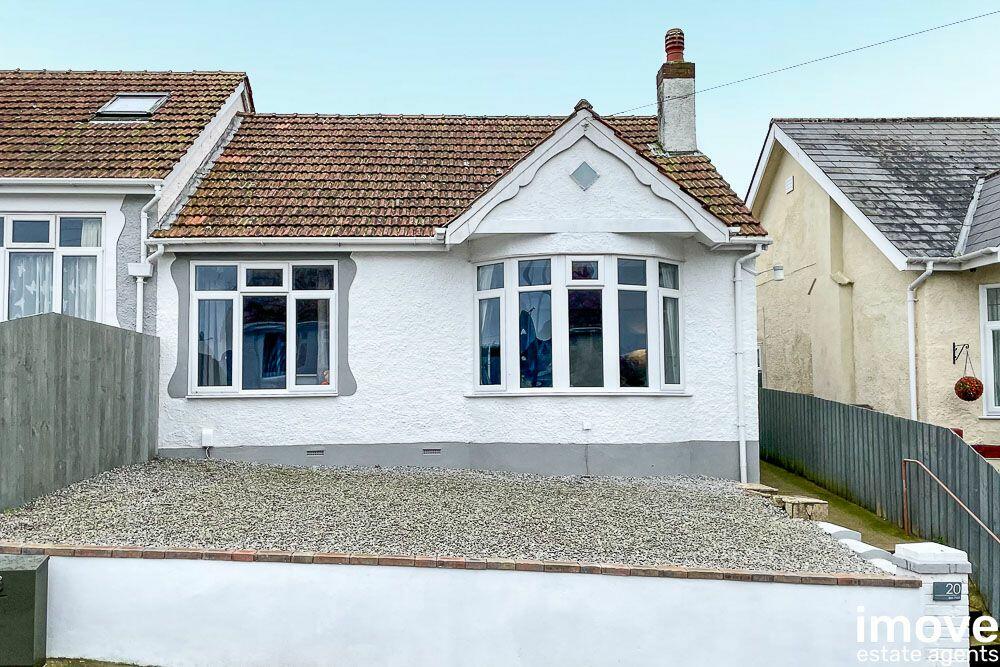 2 bedroom bungalow for sale in Elm Park, Paignton, TQ3
