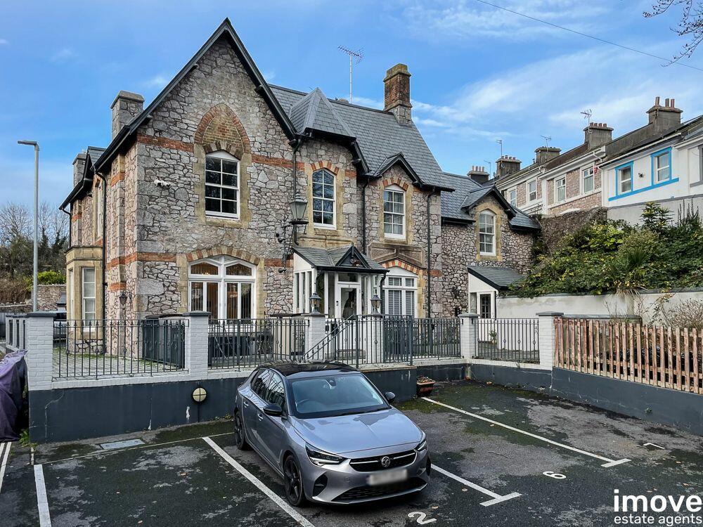 Main image of property: Ellacombe Road, Torquay, TQ1