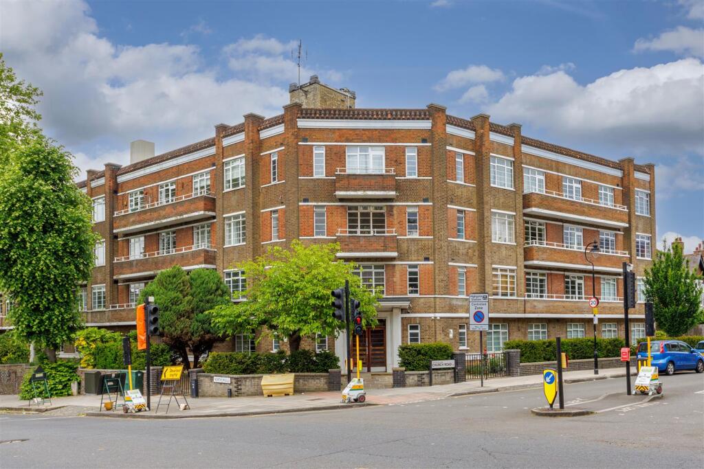 Main image of property: North Hill, Highgate, London, N6