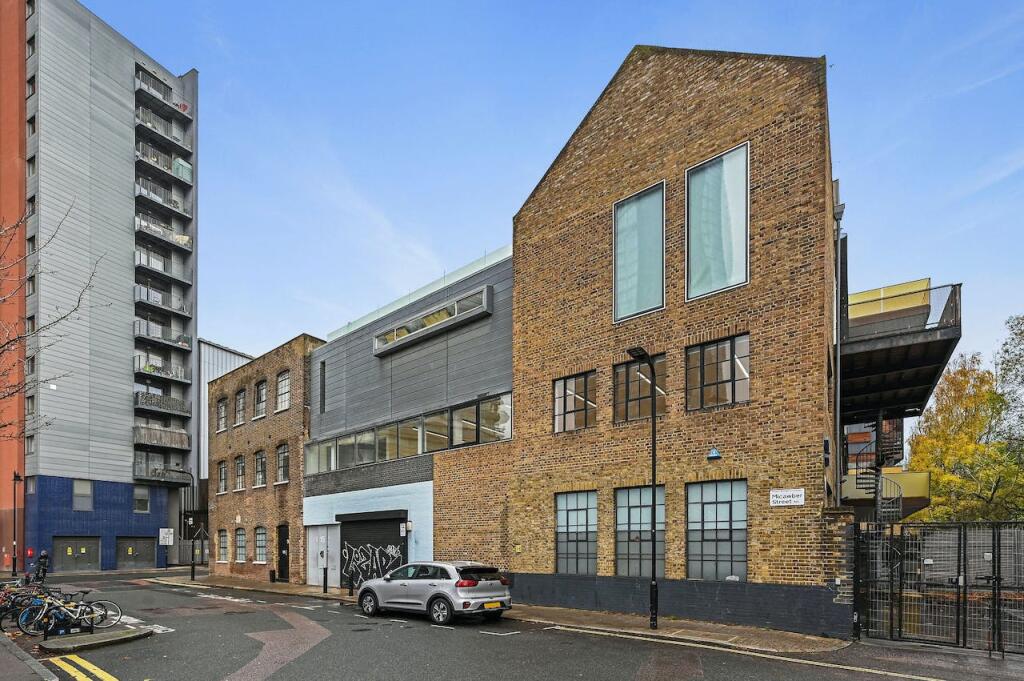 Main image of property: 15 Micawber Street, Hoxton, N17TB