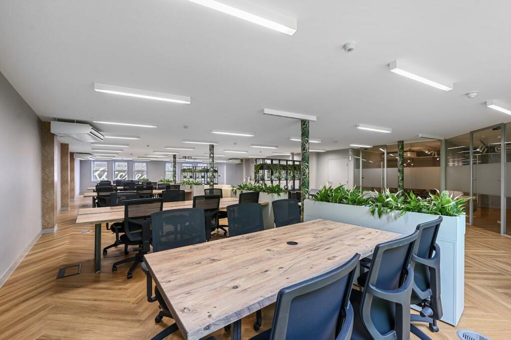 Main image of property: 141 Curtain Road, London, EC2A 3BX