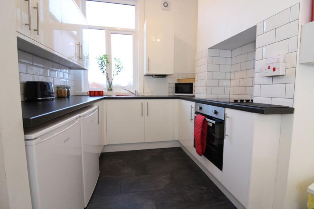 Main image of property: S2 - London Road - Bills Included