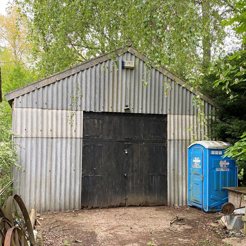 Farm land for sale in Buildings And Pasture Off Stoneleigh Road