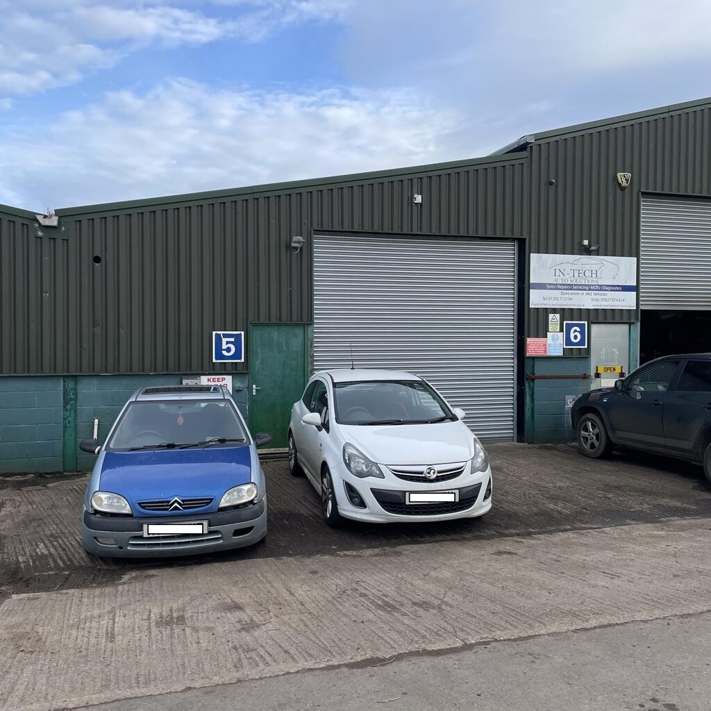 Warehouse to lease in Units 5, Burgess Farm, Farthinghoe Road