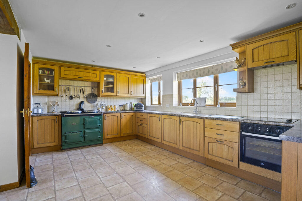 Additional property image - Salters Barn Farm, Fulready, Ettington, Stratford-Upon-Avon, Warwickshire, CV37 7PE
