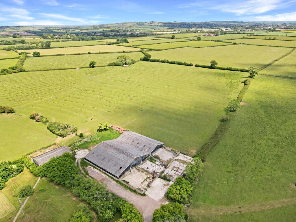 Main image of property: Lot 4 - Buildings & Land At Binwell Lane Farm, Westcott, Aylesbury, Buckinghamshire, HP18 0QD