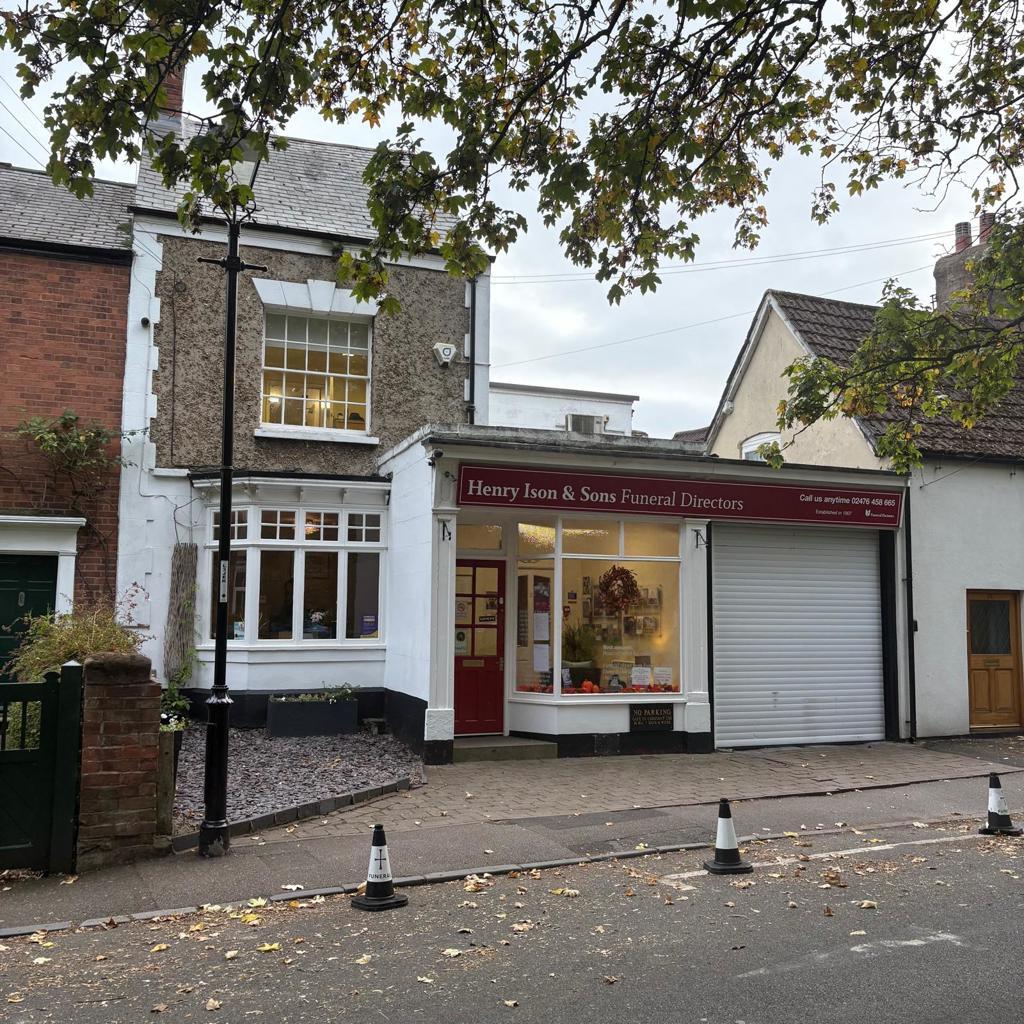 Main image of property: 76-78 Binley Road , Coventry, CV3 1FQ