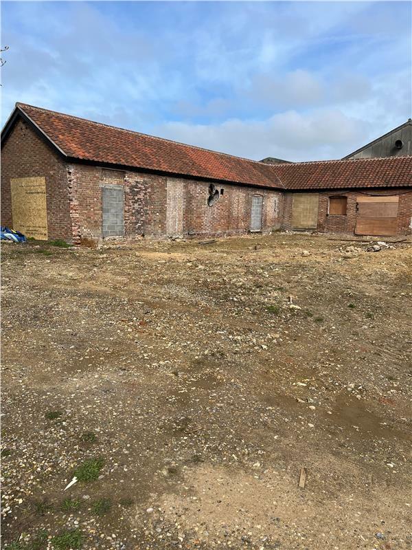 Warehouse to lease in White House Farm Barns, Fakenham Road, Pensthorpe