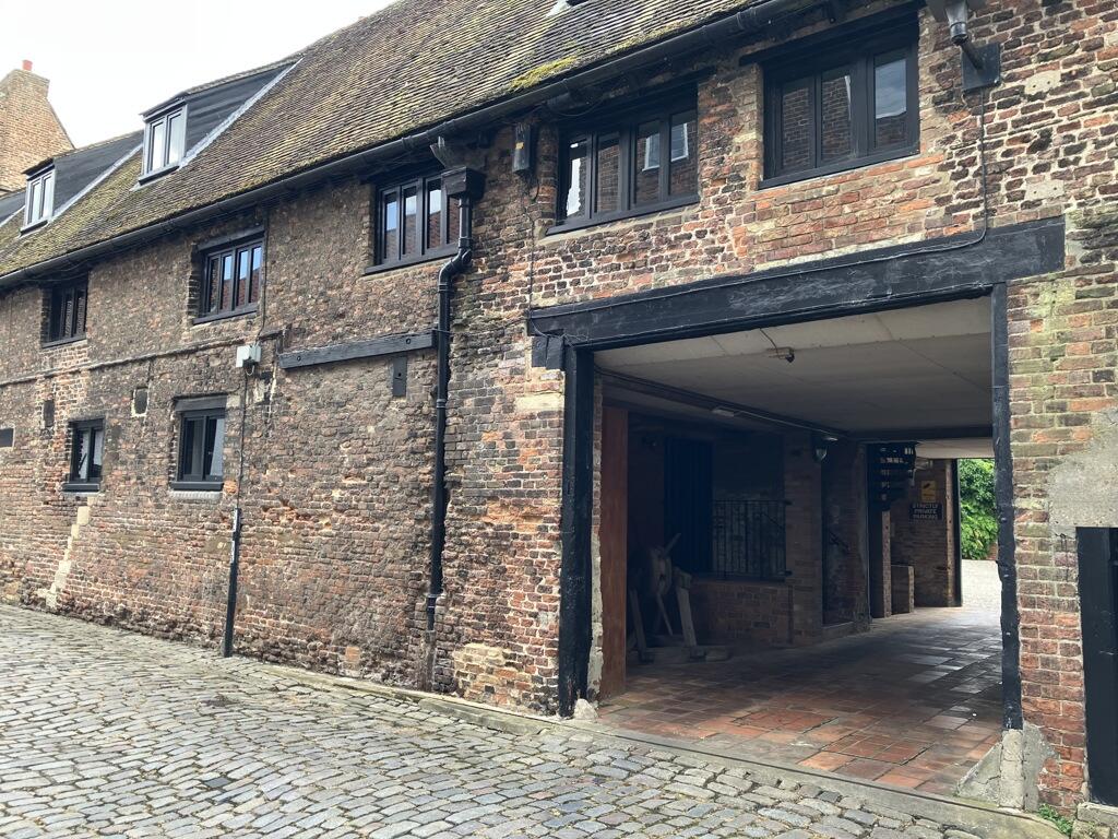 Main image of property: 1 Kings Staithe Lane, King's Lynn, Norfolk, PE30 1LZ