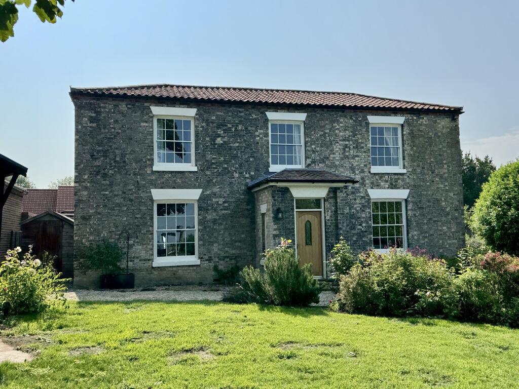 Main image of property: Prospect Farm House, Whitton Road, Alkborough, Scunthorpe, Lincolnshire, DN15