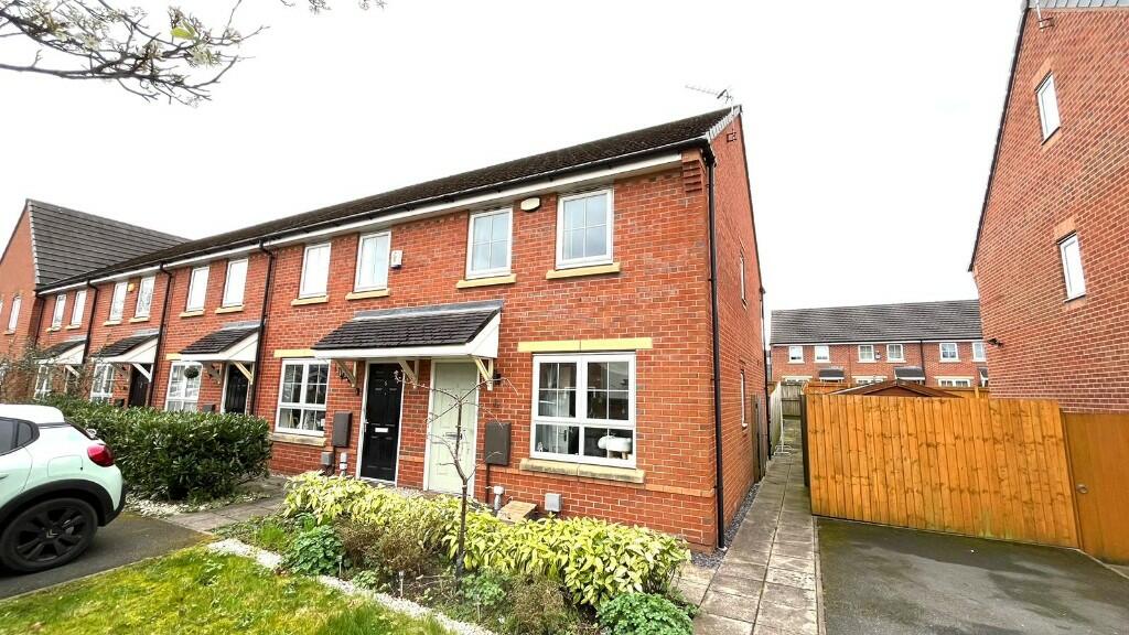 2 bedroom end of terrace house for sale in Dallas Drive, Warrington, Cheshire, WA5