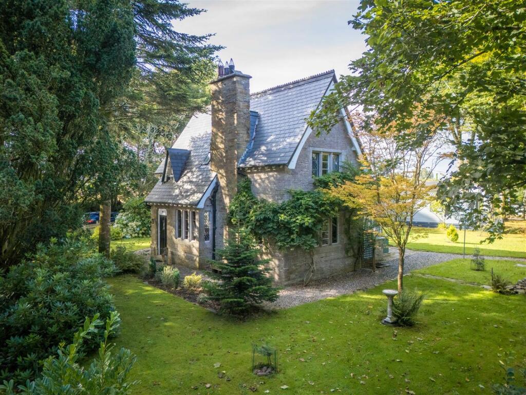 Main image of property: Near Looe