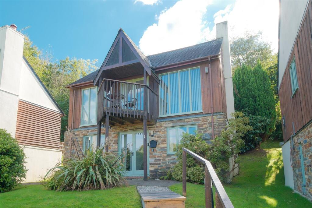 Main image of property: Oakridge, St. Mellion, Saltash